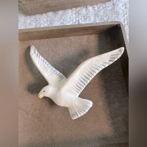 Vintage Handcrafted Canadian Gesena Ceramic Seagull Brooch